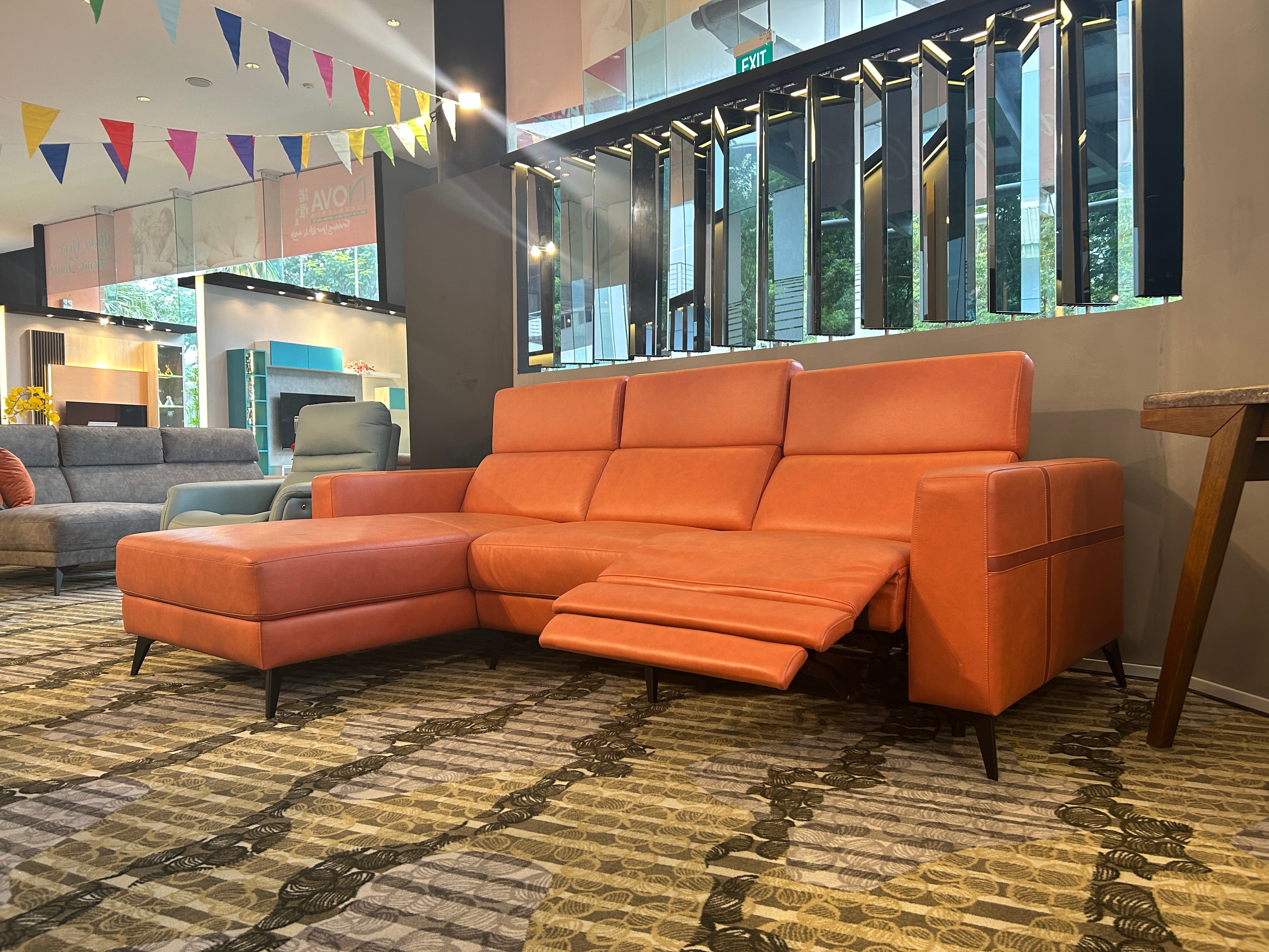 Urban Half Leather L-Shape 3